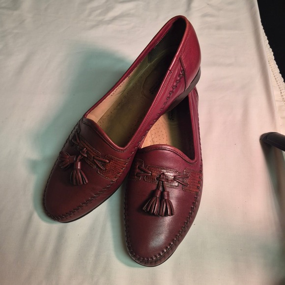Santoni Other - Santoni Mens Burgundy Leather Tassel Loafers Made in Italy 11.5 D 42109815